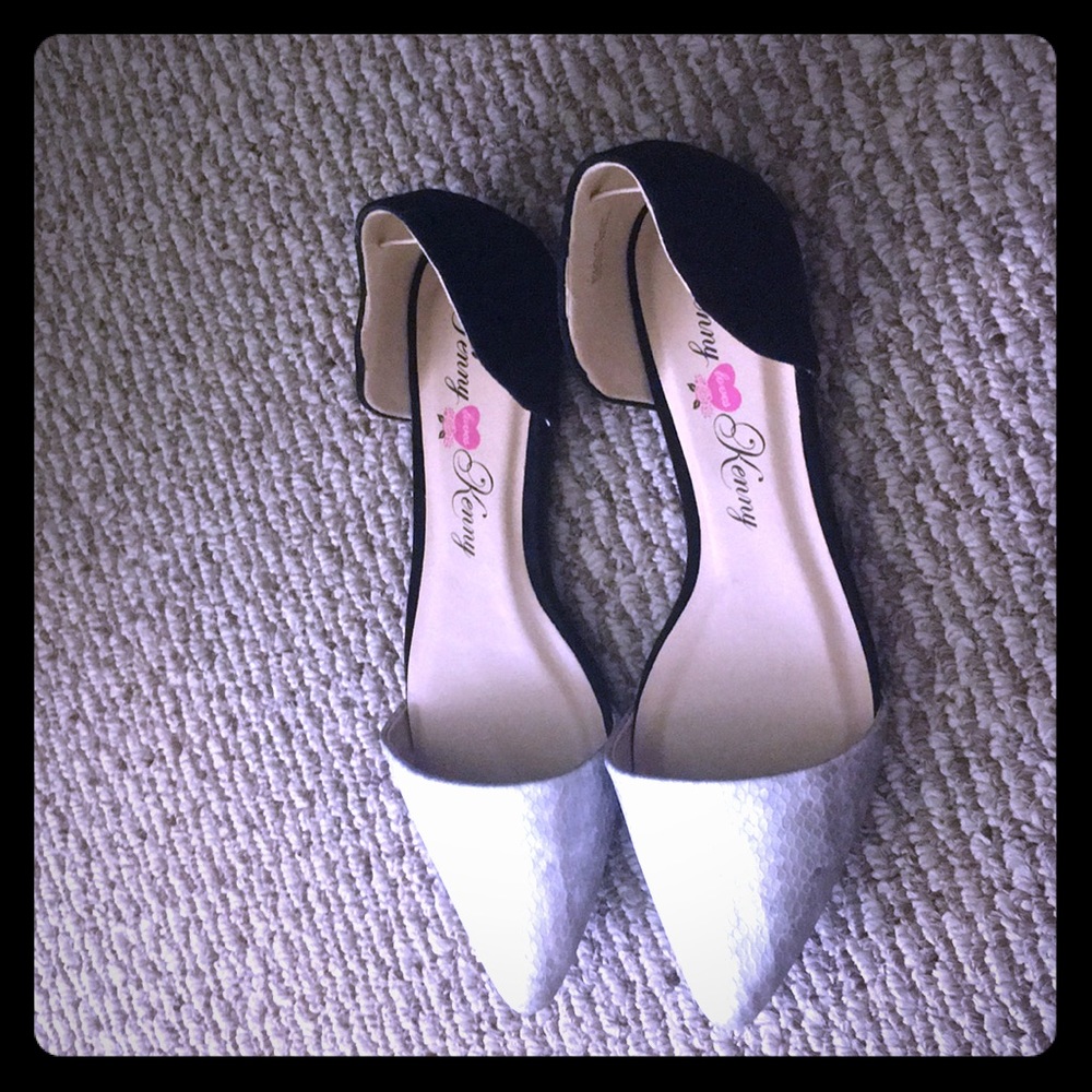 Ballet flats